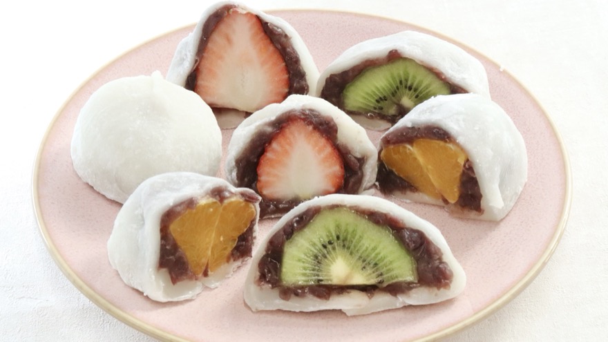 電子レンジで簡単フルーツ大福